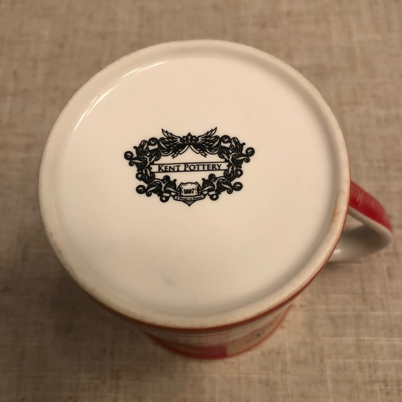 Kent Pottery 10 Ounce Valentine Mug - Picture 5 of 6